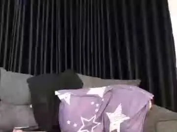 Chaturbate Live Porn of darktanqueen