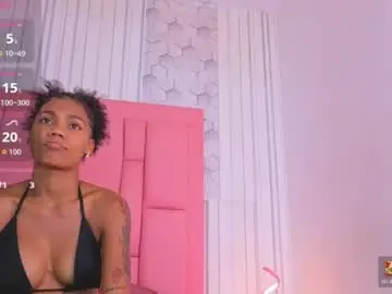 Chaturbate Best live sex cam show of emelysweett