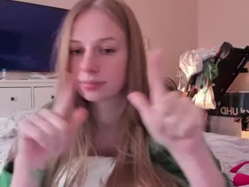 Chaturbate Free Porn Cam of magic_couple13