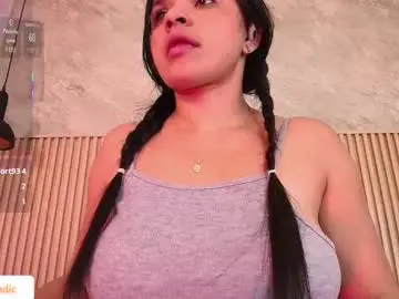 Chaturbate Live Sex Cam of indi_catalina