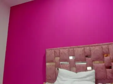 Chaturbate Sex Cam of mavie_ivanova