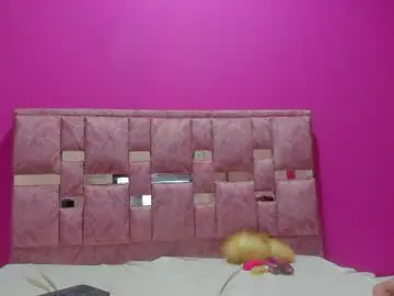 Chaturbate Free Porn Cam of mavie_ivanova