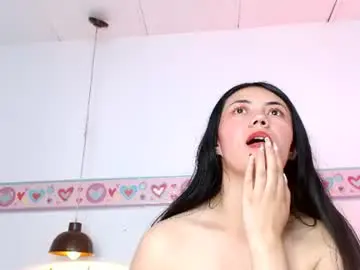 Chaturbate Live Sex Cam of tamyygh_