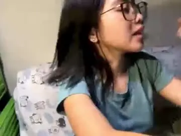 Chaturbate Live Sex Cam of genesistresvant