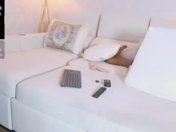 Chaturbate Live Sex Cam of kellyfernandes