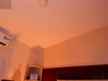 Chaturbate Adult Video Chat of _niah_