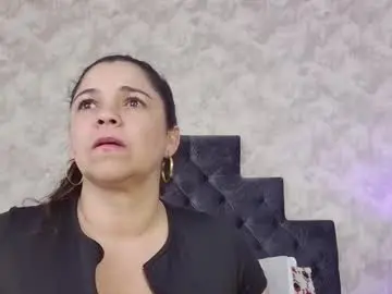 Chaturbate Live Sex Cam of elizabeth_colleman