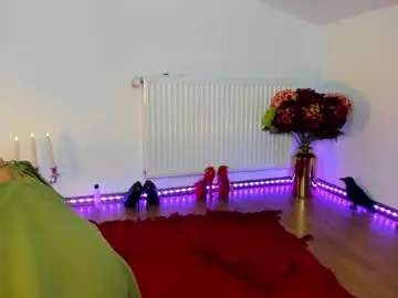 Chaturbate Live Porn of viciousqueen