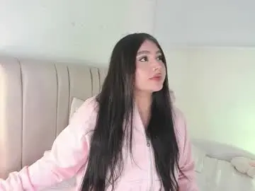 Chaturbate Watch Live Sex Cams of hilaryblaze