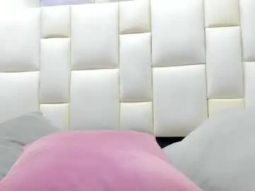 Chaturbate Nude Webcam of camila__herrera