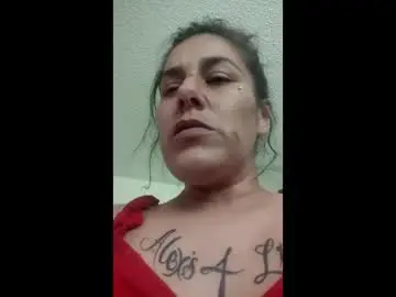 Chaturbate Free Live Porn of milfsfreaky69