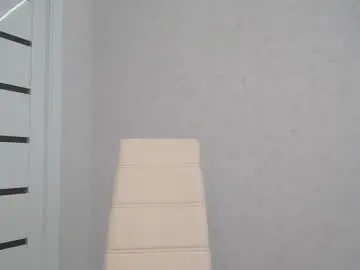 Chaturbate Live Sex Cam of arinamir