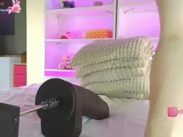 Chaturbate Watch Live Sex Cams of chiaretta99