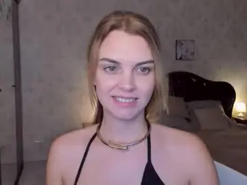 Chaturbate Adult Video Chat of lunaflinn