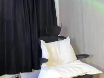 Chaturbate Best live sex cam show of amberdecolombia24