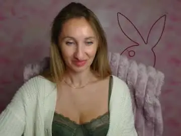 Chaturbate Live Sex Cam of milena_sunny_