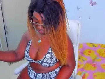 Chaturbate Live Sex of naomi_kiing