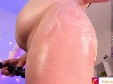 Chaturbate Best live sex cam show of eve_pump