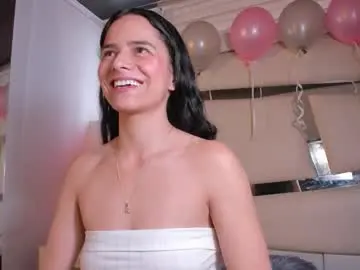 Chaturbate Sex Cam of chrystal_jade