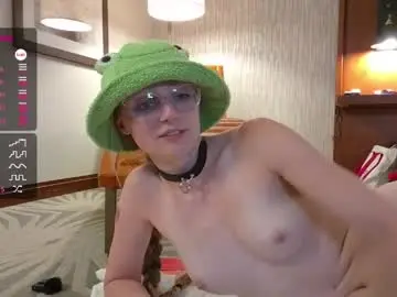 Chaturbate Free Porn Cam of emmasky69