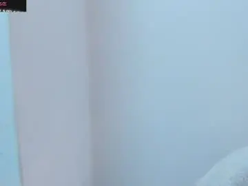 Chaturbate Live Porn of raven_loove