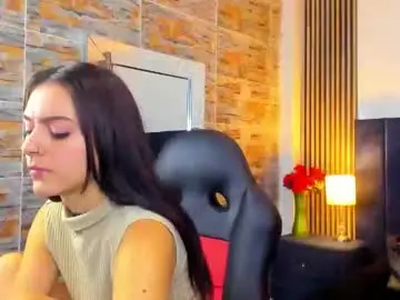 Chaturbate Live Sex Cam of madisoncarzon