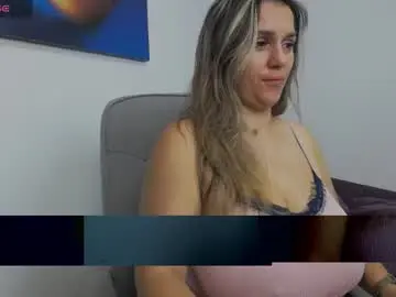 Chaturbate Nude Webcam of natashaboobs