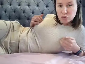 Chaturbate Adult Video Chat of eatmypie69