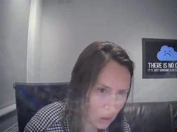 Chaturbate Live Sex Cam of eatmypie69