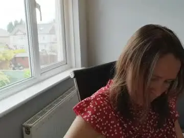 Chaturbate Live Sex Cam of eatmypie69