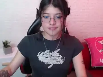 Chaturbate Private Sex Chat of petite_melodyy