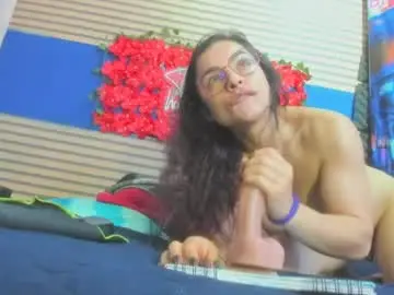 Chaturbate Nude Webcam of rosse_25
