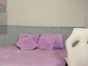 Chaturbate Sex Cam of violetta_skinny