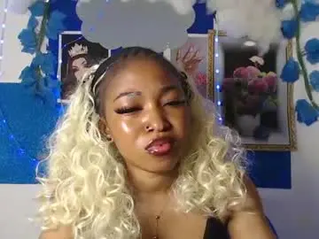 Chaturbate Live Sex Cam of sexy_bluey247