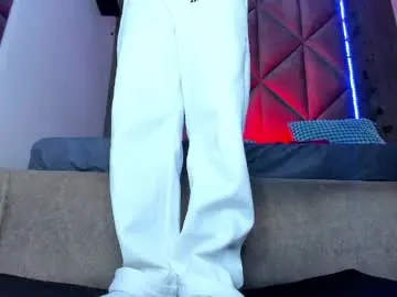 Chaturbate Best live sex cam show of briaconner_