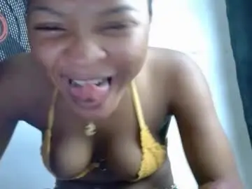 Chaturbate Free Live Porn of drippingnwet