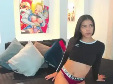 Chaturbate Live Sex Cam of crisle_11