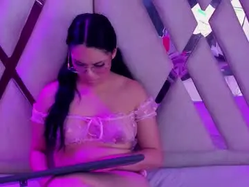 Chaturbate Adult Webcams of isa_doux