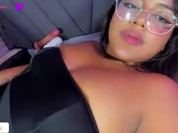 Chaturbate Adult Webcams of briana_z