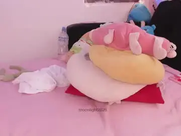 Chaturbate Free Live Porn of moonliight__