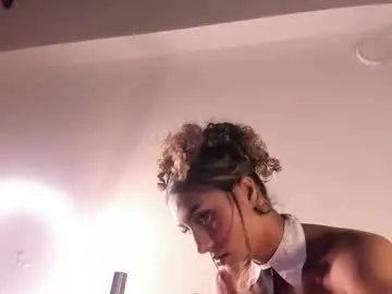 Chaturbate Live Sex Cam of daddysgirrl1_