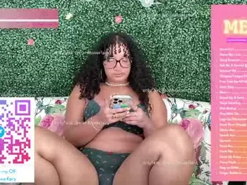 Chaturbate Adult Video Chat of edmflowerfairy