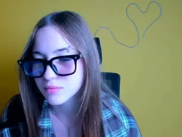Chaturbate Live Sex Cam of alice_dreamofu