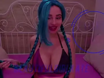 Chaturbate Best live sex cam show of juliabeautiful