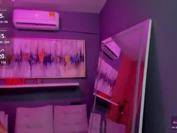 Chaturbate Live Sex Cam of lilian_vergara