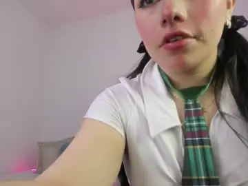 Chaturbate Live Sex of mia_moralez