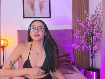 Chaturbate Watch Live Sex Cams of ravena_queen