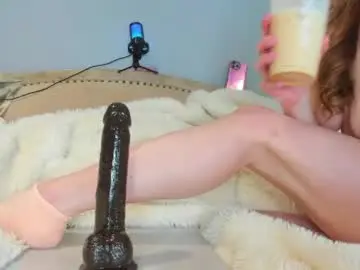 Chaturbate Sex Cam of eatmygingersnapps