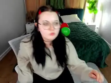 Chaturbate Live Porn of kira_g0ld