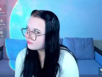 Chaturbate Adult Video Chat of kira_g0ld